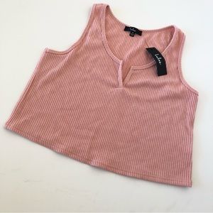 NWT Lulu’s Ribbed Crop Top